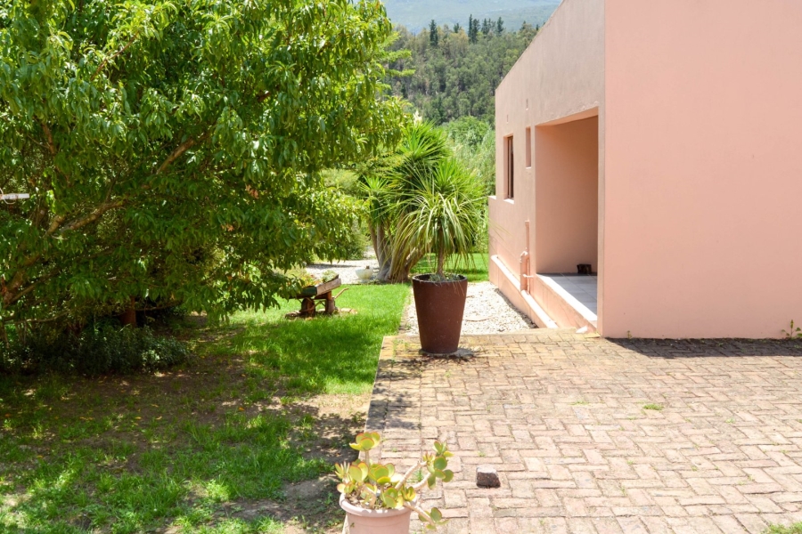 7 Bedroom Property for Sale in Suurbraak Western Cape